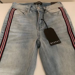 Brand new, never worn Fashion Nova side striped, stretch denim jeans
